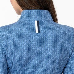 Floral Lattice Performance Q-Zip